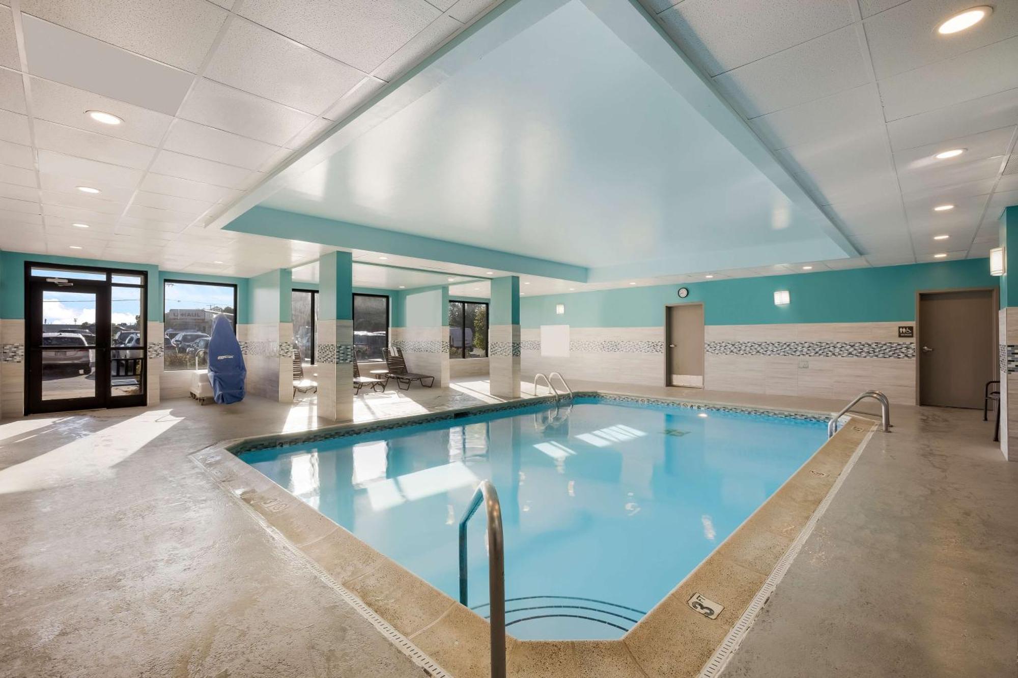 Hampton Inn Mchenry Zewnętrze zdjęcie